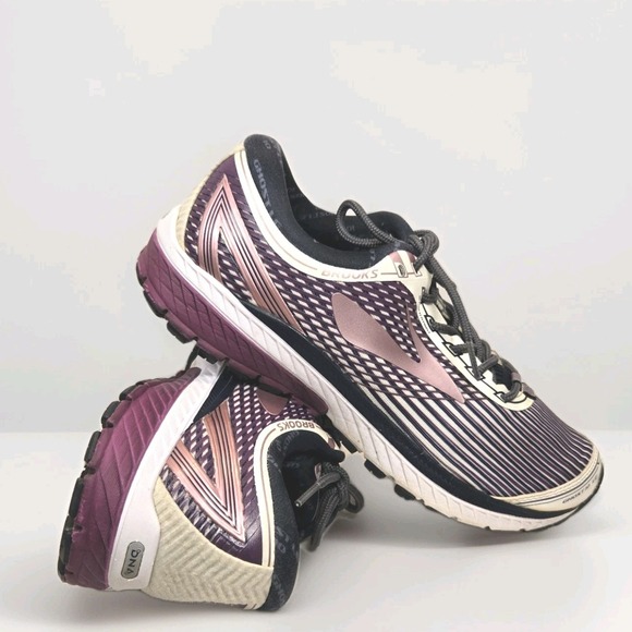 Brooks Shoes - Brooks Ghost LE 10‎ Womens Size 10 Purple Running Shoes Tennis Sneakers